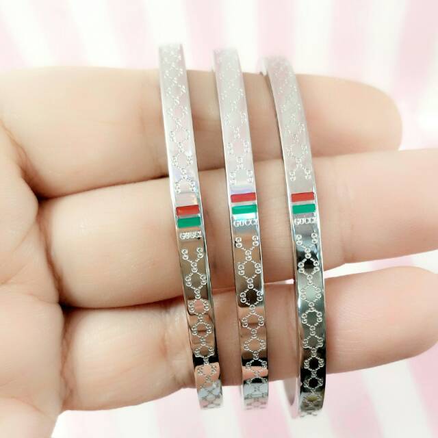 Gelang titanium putih