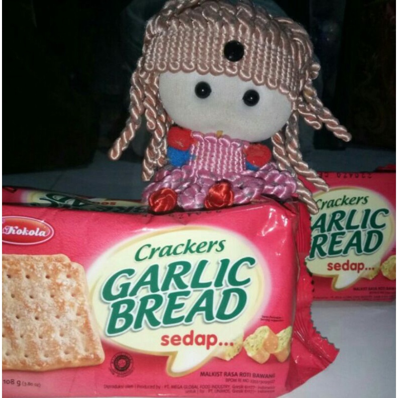 

CRACKERS MALKIST GARLIC BREAD