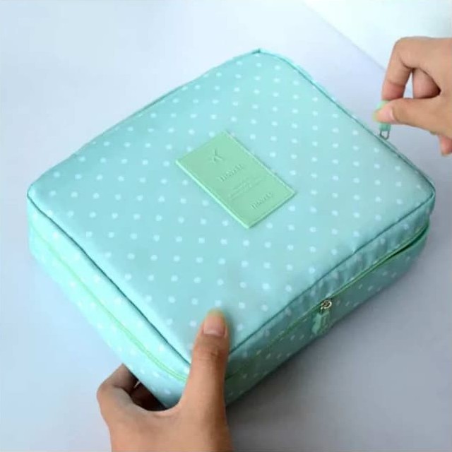 Tempat Penyimpanan Tas Kosmetik Make Up Traveling Organizer Pouch Unik Sabun Mandi Shampo Simpan Bar