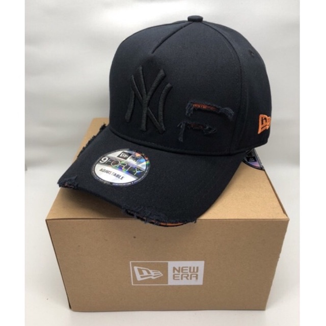 NEW YORK FRAME DAMAGE / Topi sobek kualitas premium