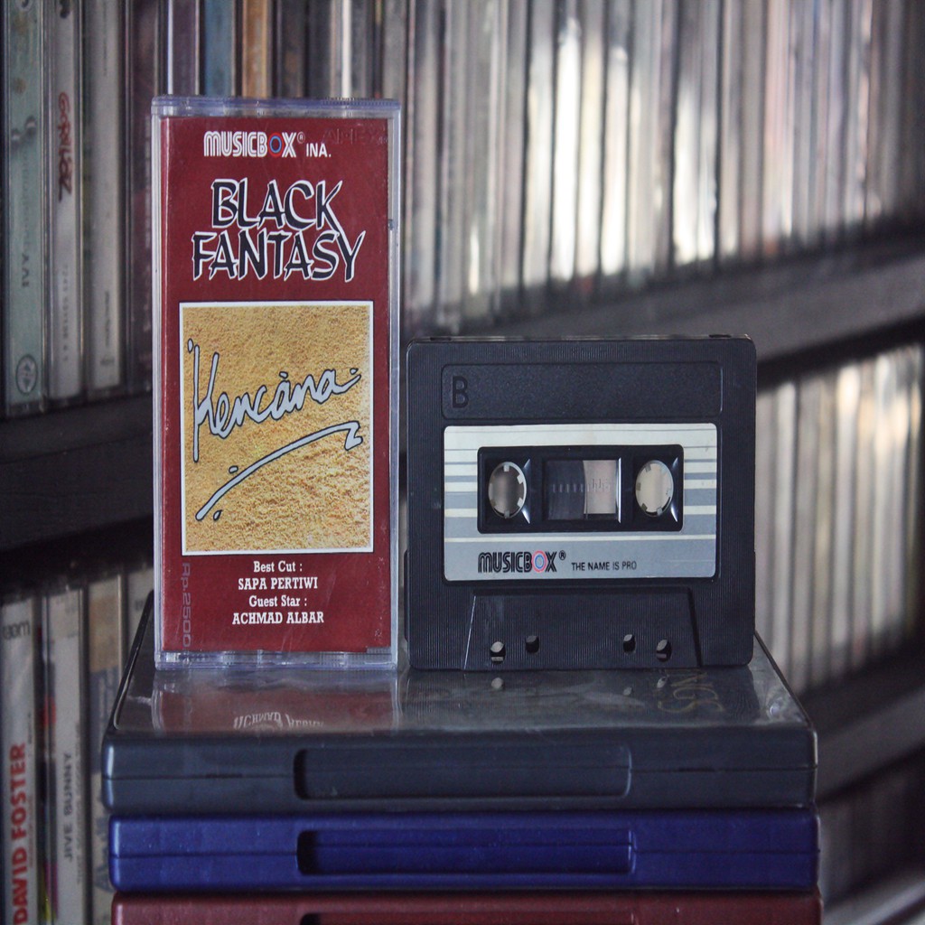 kaset pita black fantasy - kencana
