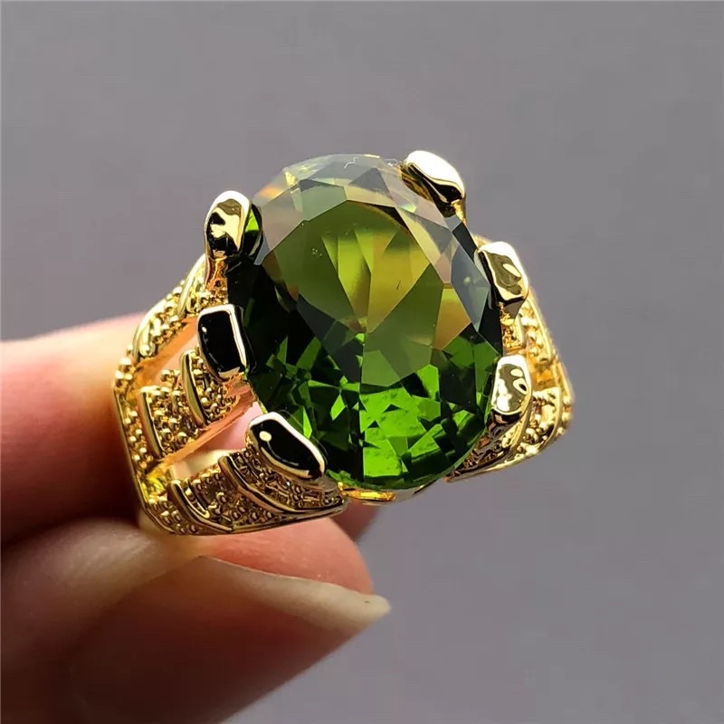 Cincin Pria Wanita Unisex Gold Platted 14K Permata Peridot Hijau Zirconia Mewah