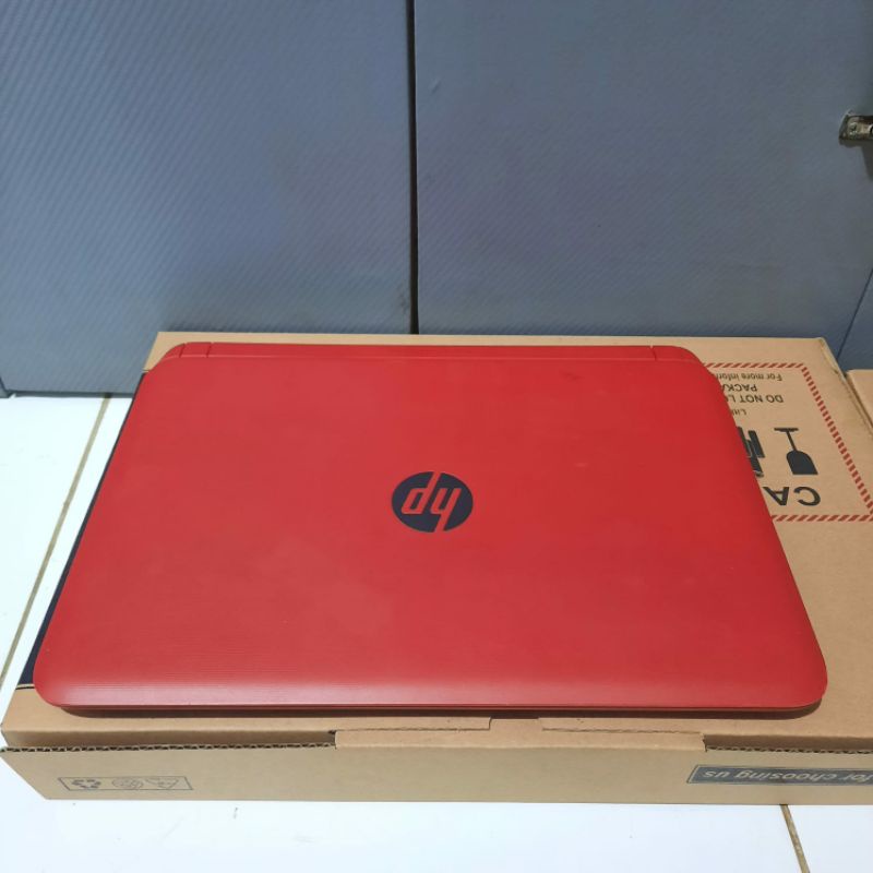 Laptop HP 14 - v042TX, Core i5-4210U Ram 4GB HDD 750GB Nvdia Geforce 840M 2GB Windows 10 Desain,Gaming Mulus