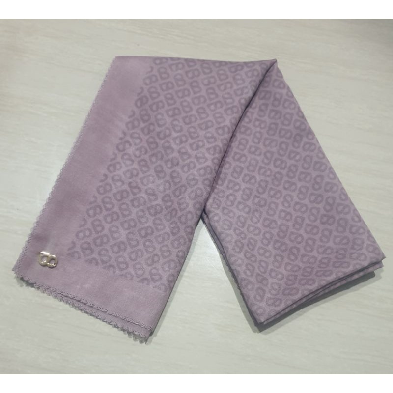 preloved buttonscarves tapis lotus