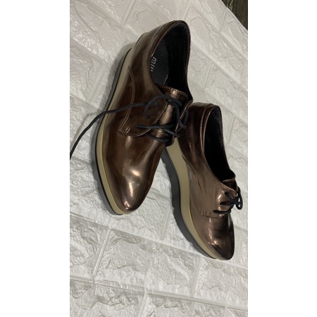 preloved sepatu miu miu