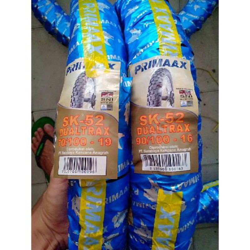 ban semi trail primaax sk52 sepasang dpn dan blkg ukuran 90/100-16 dan 70/90-19 ring 16 dan 19