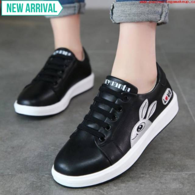 sepatu wanita sneakers Fashion Wanita Rabbit 37-40