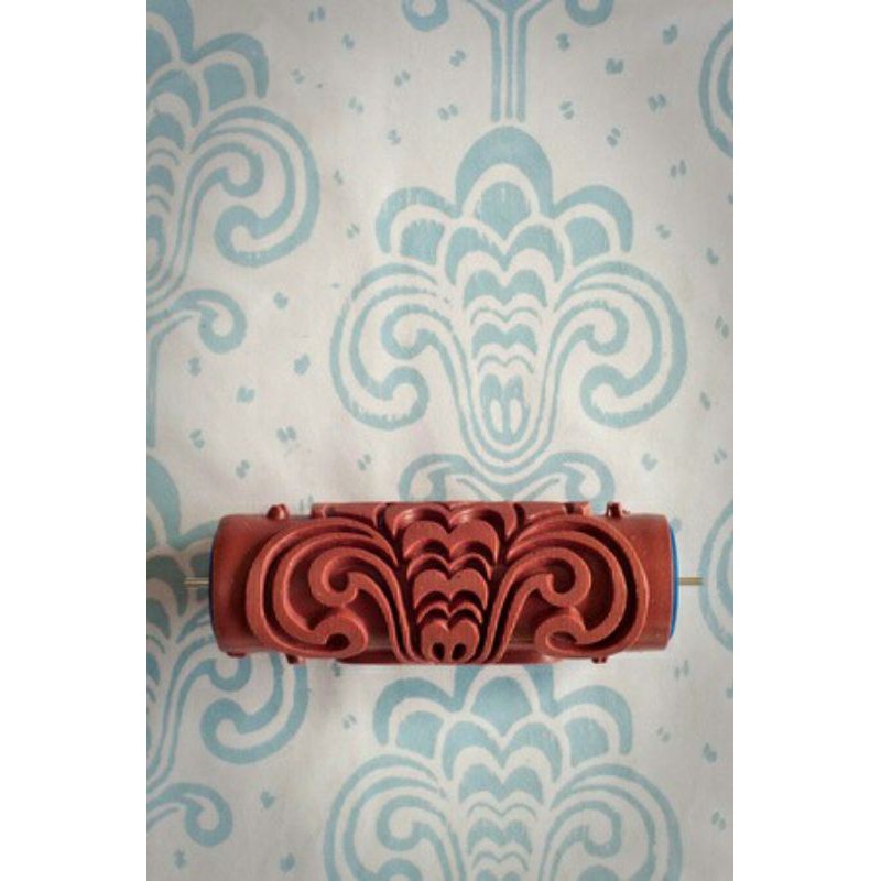 

Roll cat motif