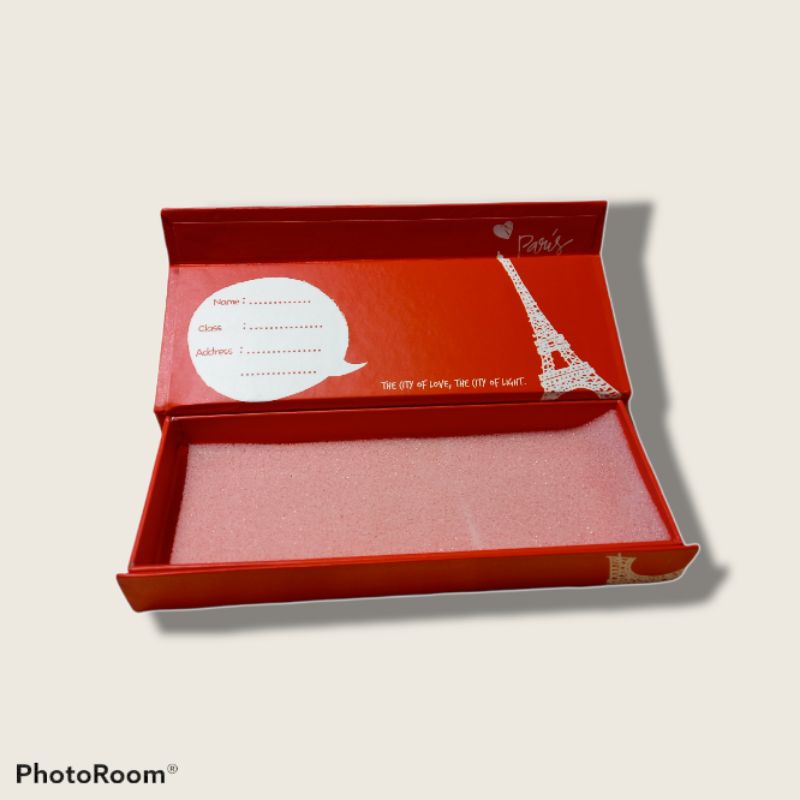 

TEMPAT PENSIL MOTIF PARIS MERK KIKY