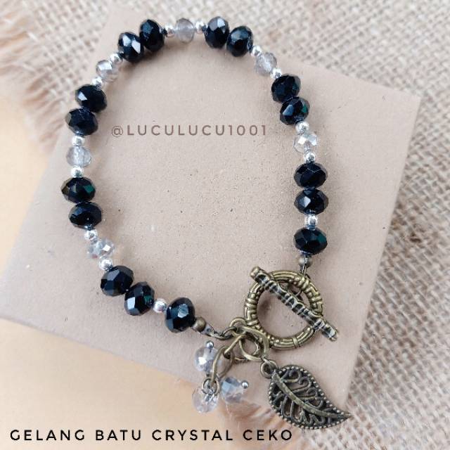 Gelang Batu Crystal Ceko (Black Series)