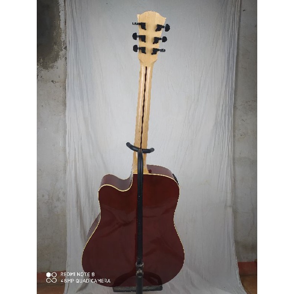 gitar Akustik custom