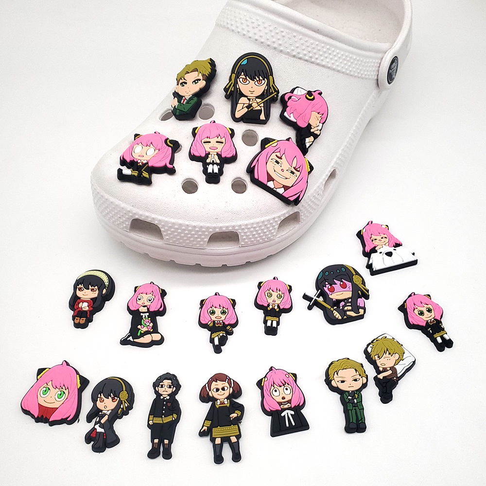 Aksesoris Sepatu Charms Desain Anime Crocs Aneka Bentuk Untuk Dekorasi Pesta Ulang Tahun Anak Dewasa