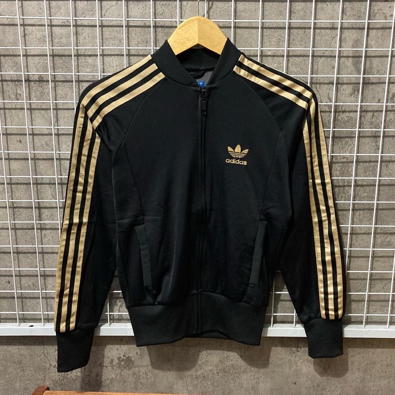 original tracktop adidas supergirl black / gold