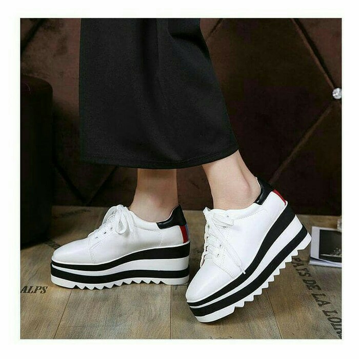 Sepatu Boot Wanita Korean Korea Style Bot Boots Murah Perempuan Mes Sneaker Sr But  New Boo