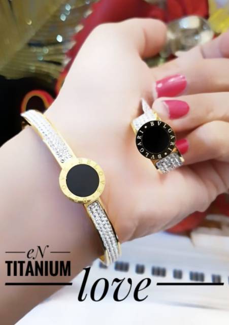 Titanium set perhiasan 2463k