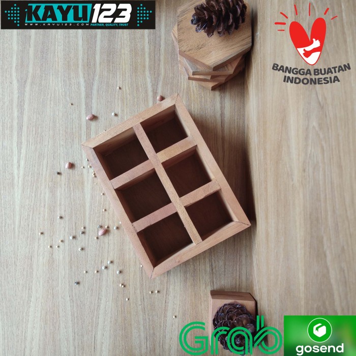 

Hemat Wooden Desk Organizer Tempat Pensil Alat Tulis Kosmetik (Wpp-04) Limited