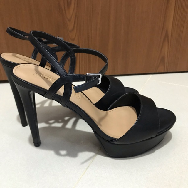 charles and keith stilettos