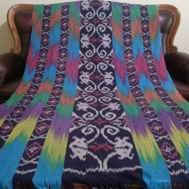 Tenun Blanket Etnik Pelangi
