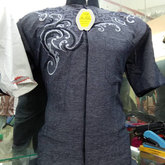 KOKO DEWASA / KOKO KEREN