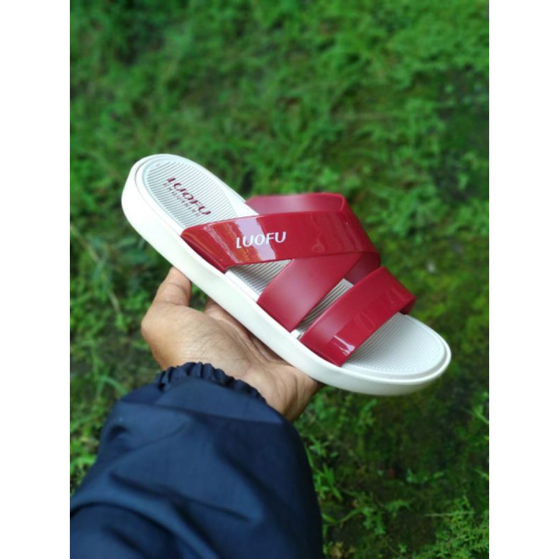 selop cewek luofu silang