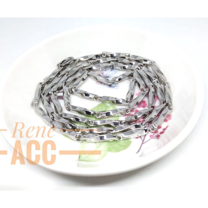 Kalung Rantai Titanium Gold Silver Pria Wanita
