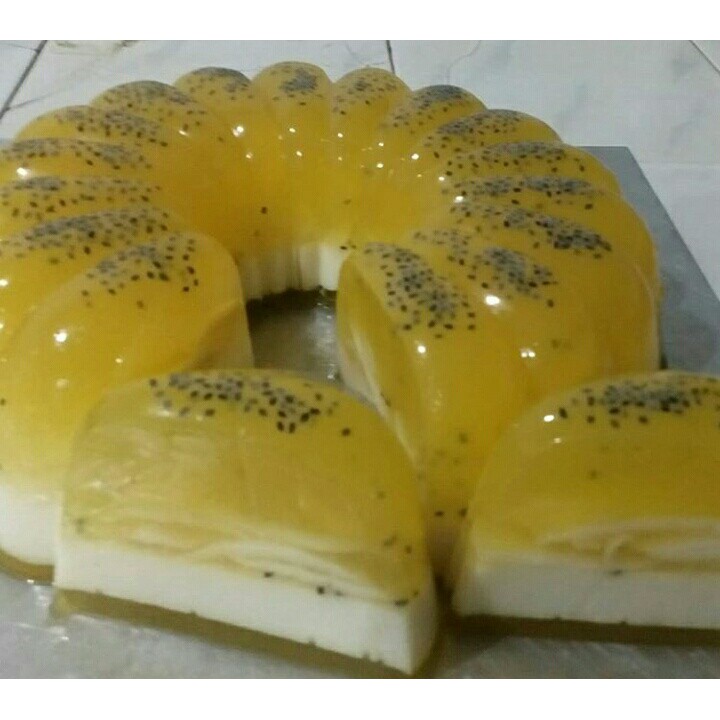 

PUDING ORANGE KELAPA MUDA SELASIH 25CM