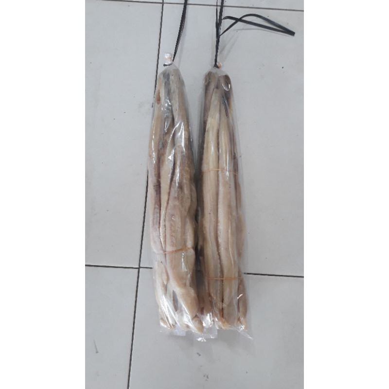 

Ikan Hiu (Sa Ng Phu) 500g