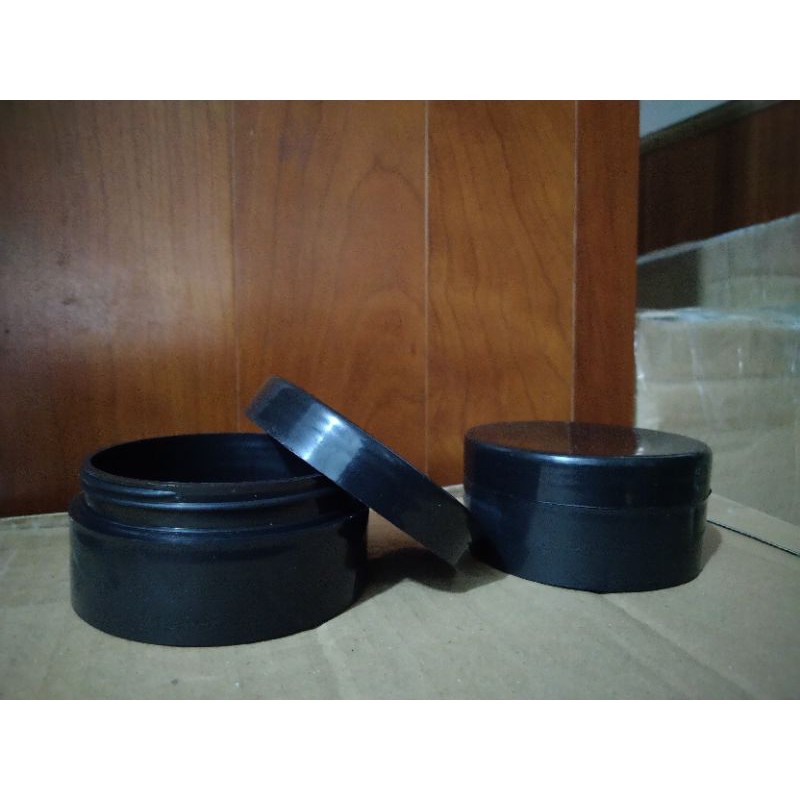 POT POMADE 50GRAM TINGGI HITAM