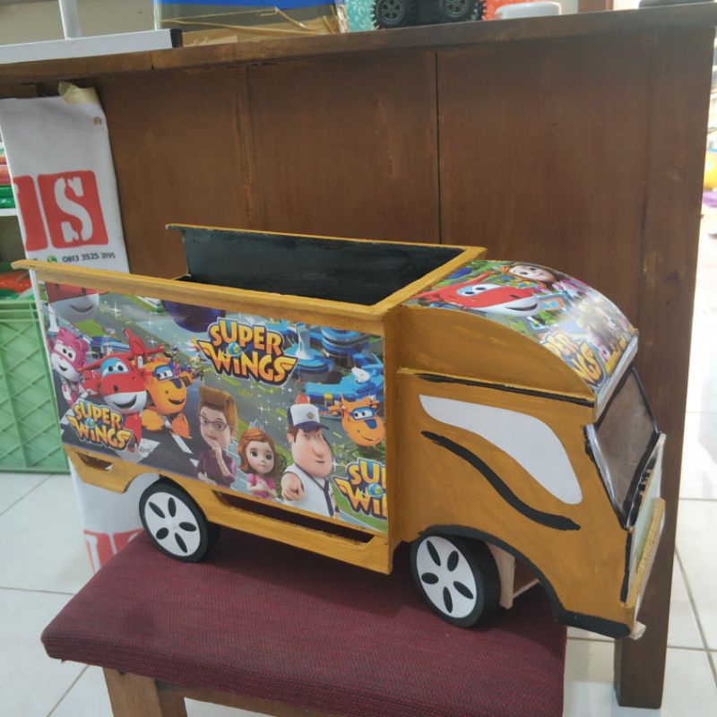 truk kayu mainan truk oleng