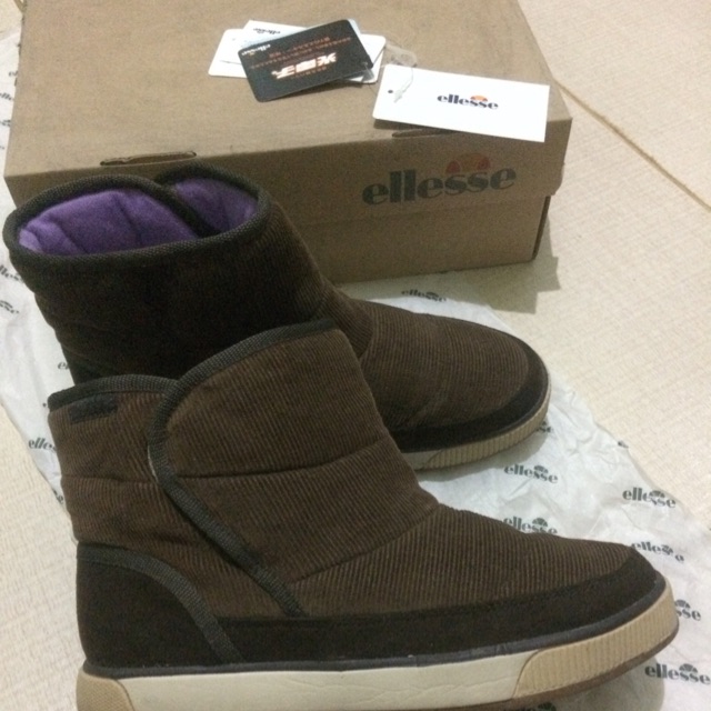 Ellesse boots / sepatu boots ori 100%