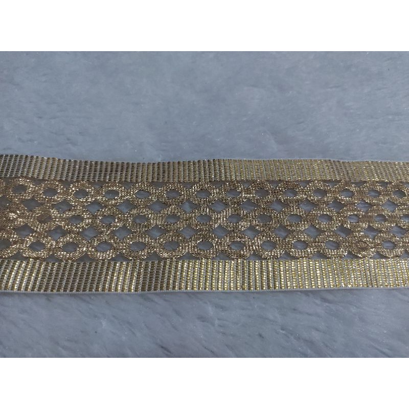 renda india benang emas bulat