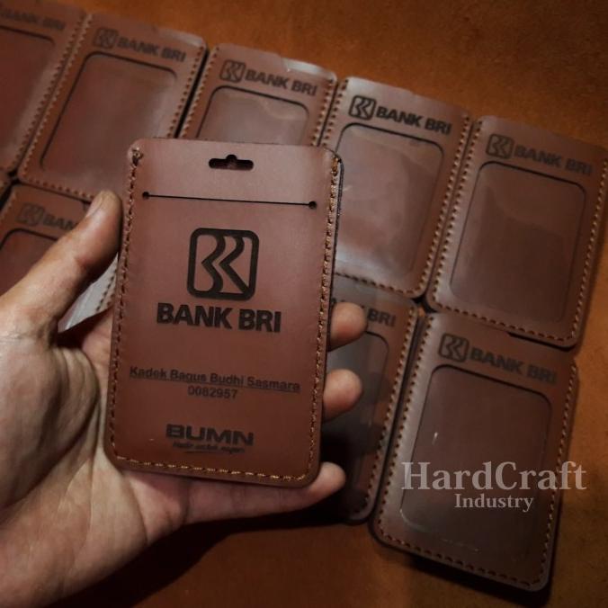 

BAYAR COD Name Tag Kulit Gantungan Id Card Kulit BIG SALE Kode 616