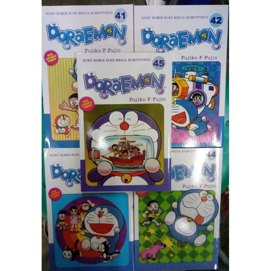 PALING BARU"PAKET 5 BUKU KOMIK DORAEMON SERI 41,42,43,44 DAN 45"
