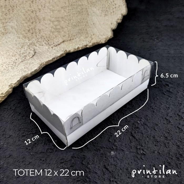 

Totem 12X22X6.5 Cm Putih Mika /Box Kue Brownies Bolu Gulung/ Dus Kue 027