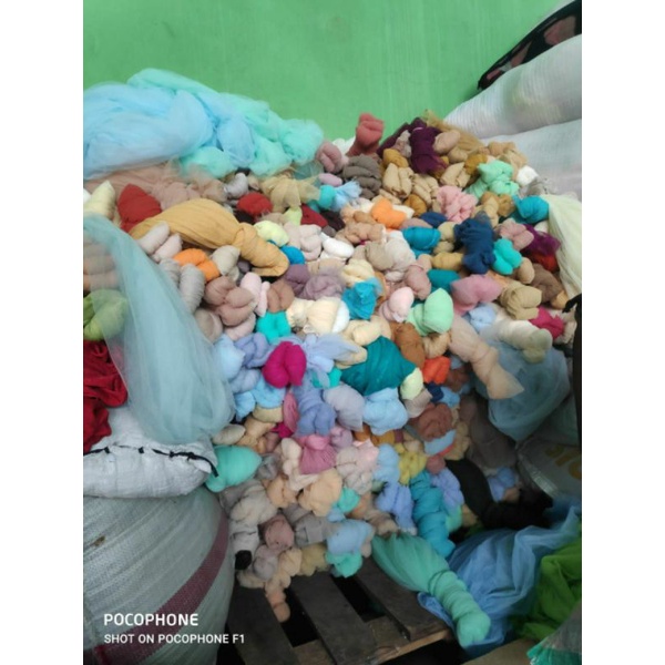 perca kain tile polos TiDAK KAKU kiloan