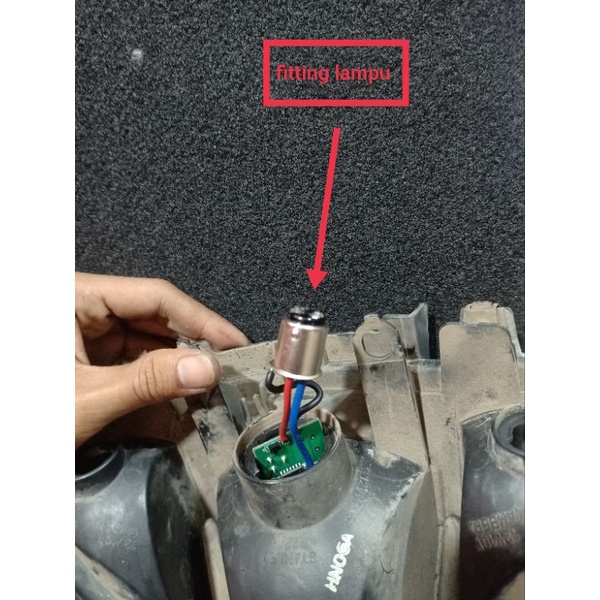 stoplamp running Nouvo z 8 mode otomatis PNP berikut fitting lampu