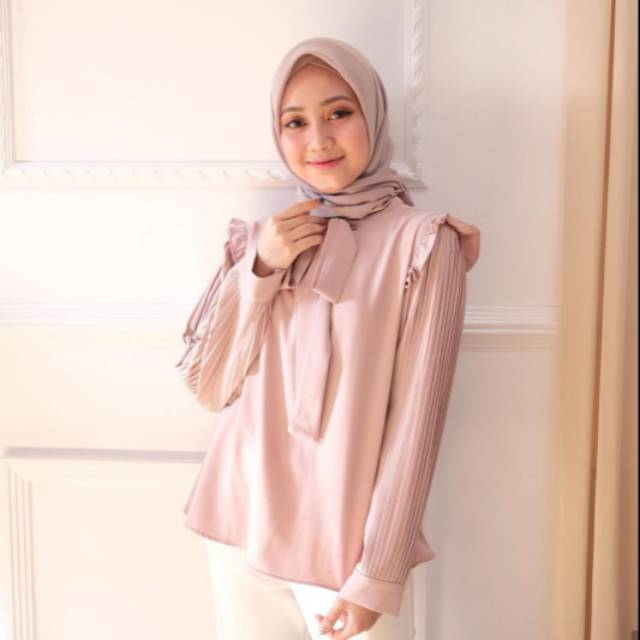 AMORA BLOUSE //BLOUSE PLISKET //BLOUSE RAMPEL // BLOUSE TERMURAHH