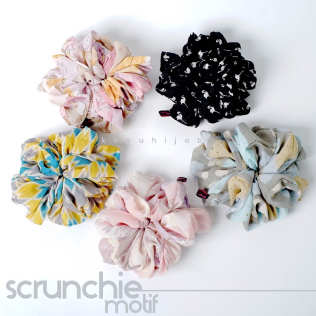 Scrunchie motif murah (random) IDR 7000 grosir