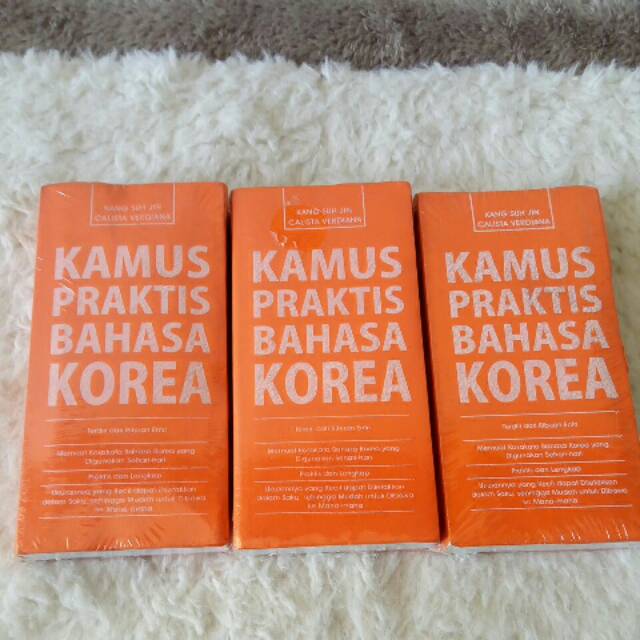 ORIGINAL Kamus Praktis Bahasa Korea Buku Obral Jogja