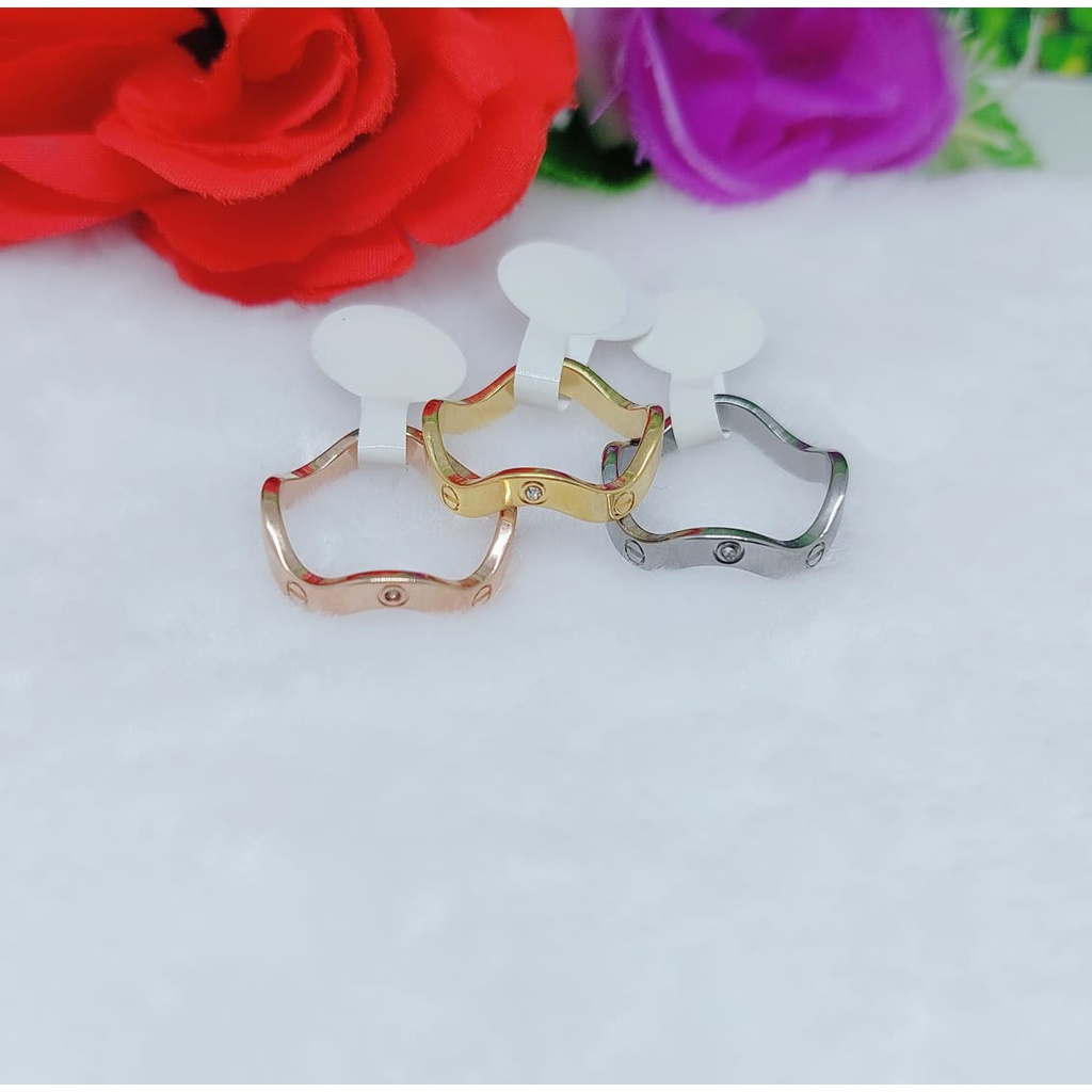 Titanium cincin 775 bergelombang perhiasan fashion