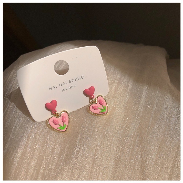 Anting Bentuk Hati Tulip Warna Pink Gaya Retro Korea