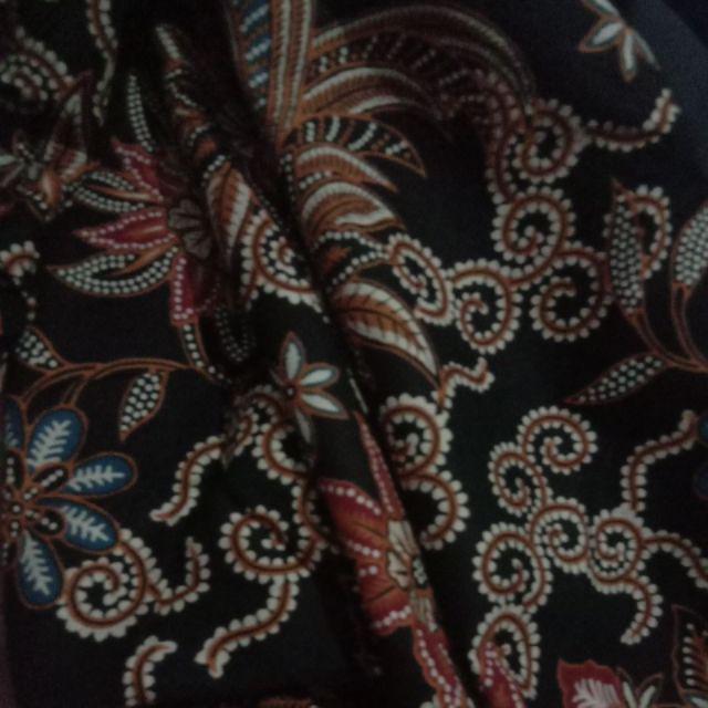 Cardigan Batik Wanita Rianty Vega - Black