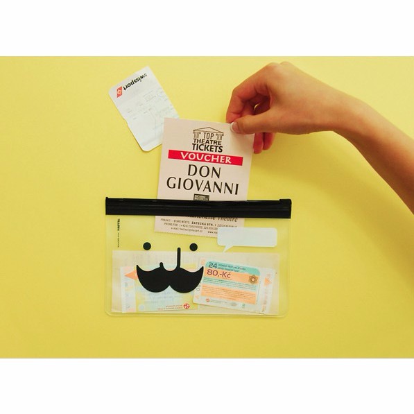 

Tempat Pensil ZIpper Mr. Mustache n Smile