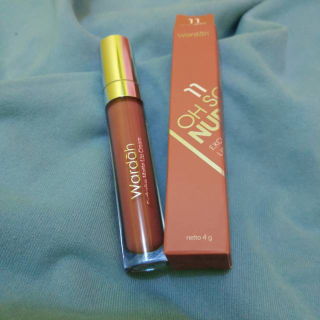 Wardah exclusive matte lip cream no. 11 oh so nude