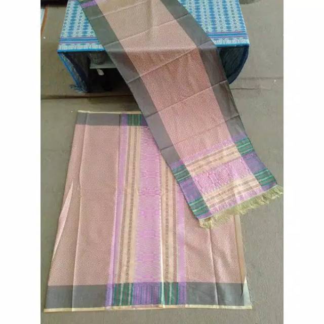Songket batak tumtum coklat