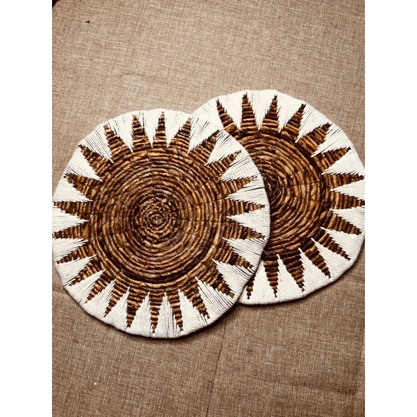 WALLDECORE PLACEMATE DONAT NATURAL SEAGRASS