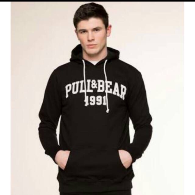 SWEATER PULL & BEAR / OUTERWEAR PRIA / JACKET PRIA