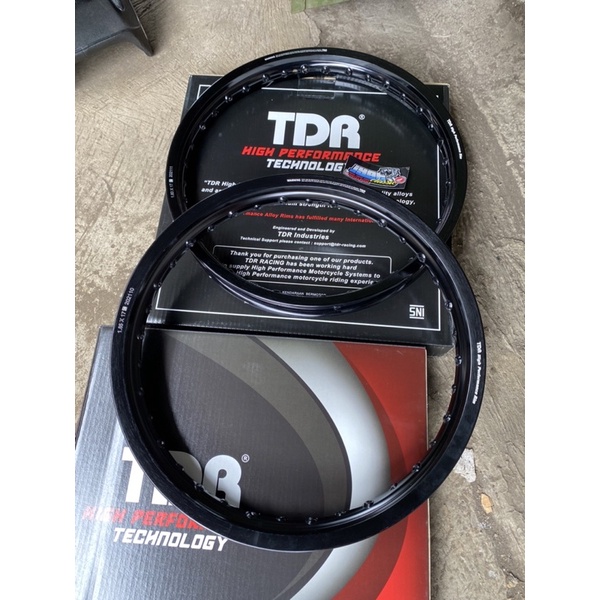 velg tdr 160/185-R17 hitam kotak dan setengah lingkaran pek tdr hitam 160/180 pelek tdr kotak