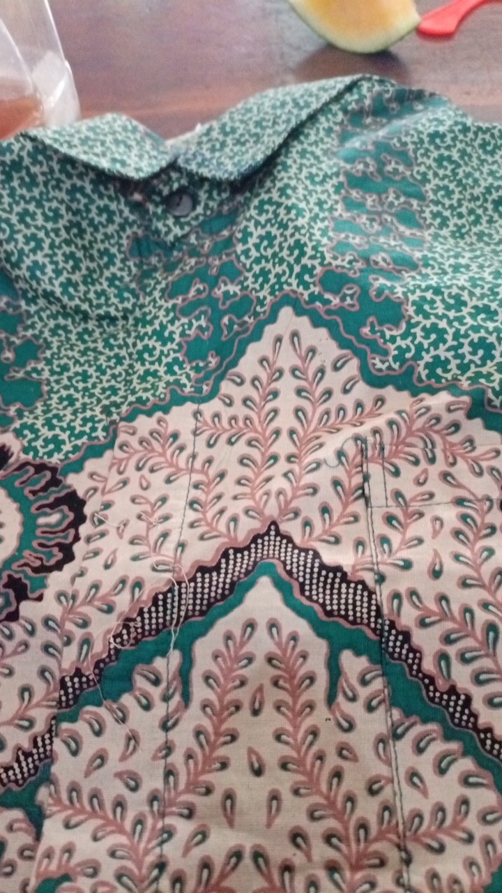 Kemeja Bahan Premium Motif Perisai Hijau Merah Batik Pekalongan Jawa Pria Murah