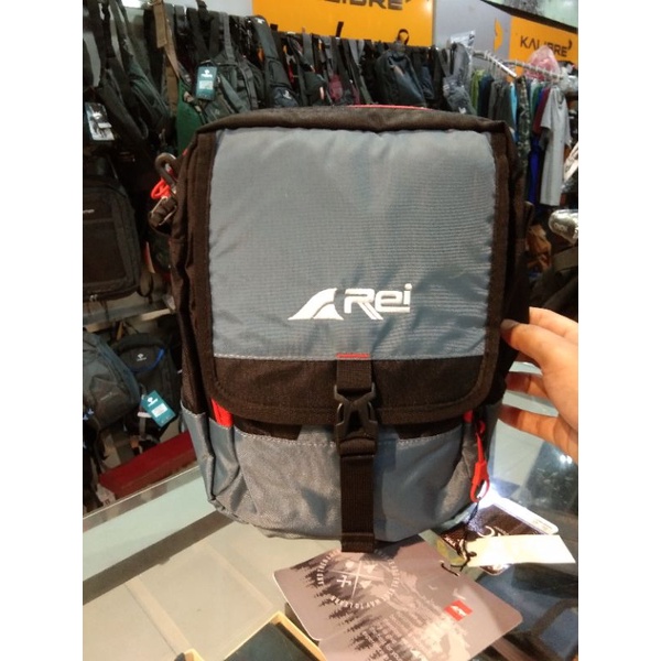TRAVEL POUCH REI GENALI 2 | TAS SAMPING REI GENALI 2